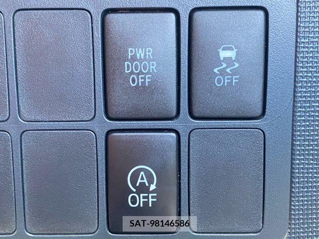 Toyota SPADE 2016-03 210886-10