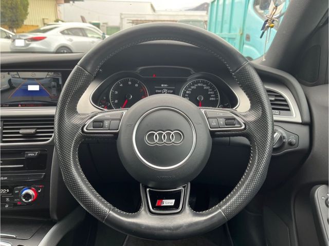 Audi A4 2014-07 2666-8