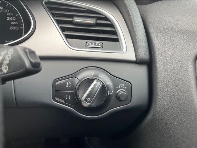 Audi A4 2014-07 2666-10