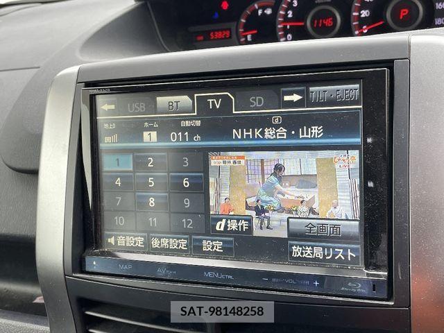 Toyota VOXY 2013-02 214289-11