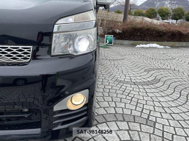 Toyota VOXY 2013-02 214289-22