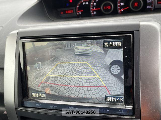 Toyota VOXY 2013-02 214289-12