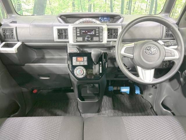 Toyota Pixis Mega 2019-06 17470-1