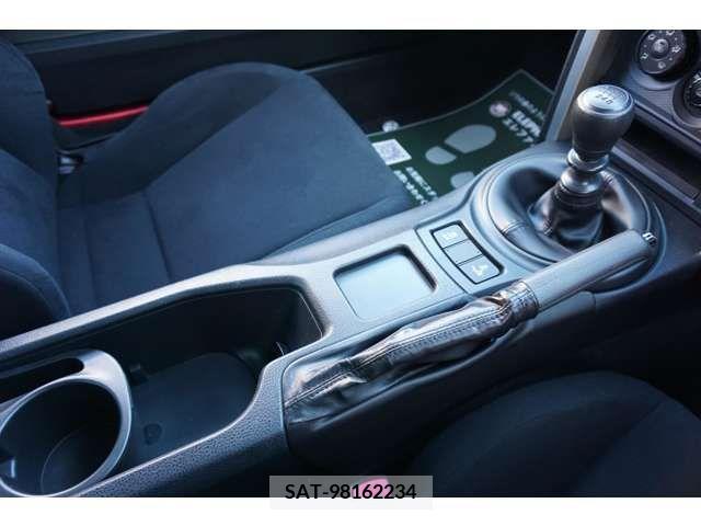 Toyota 86 2017-06 218693-14