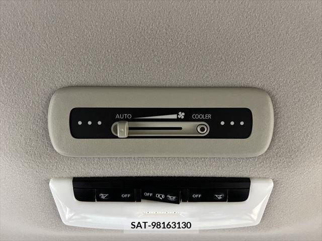 Nissan SERENA 2019-06 367764-6