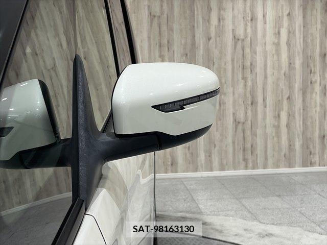 Nissan SERENA 2019-06 367764-24