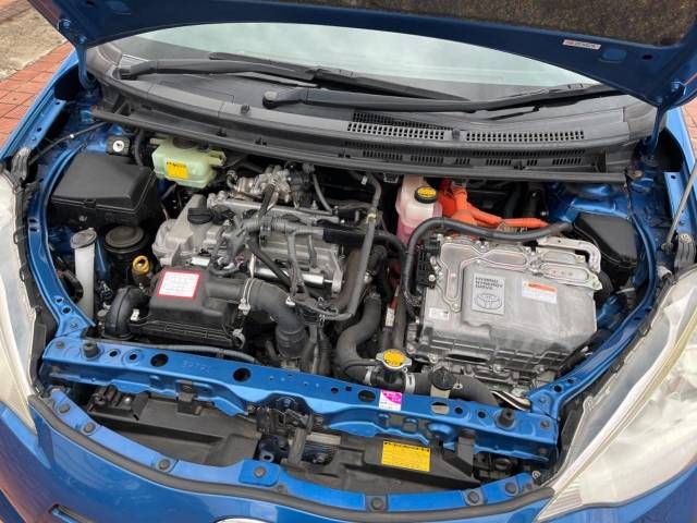 Toyota AQUA 2012-12 196061-18