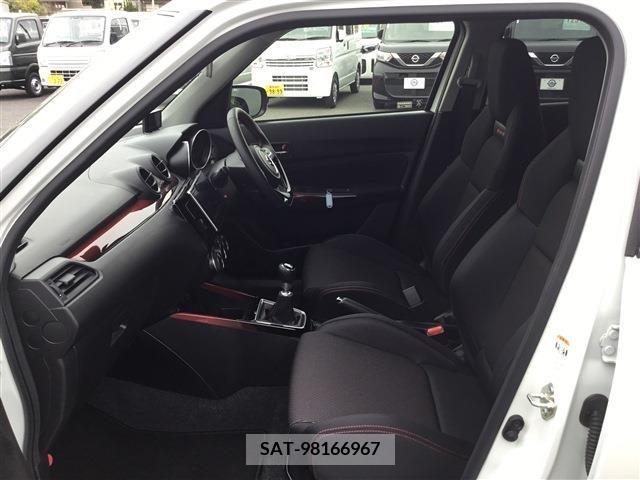 Suzuki SWIFT 2023-01 373439-20