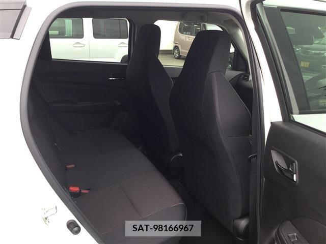 Suzuki SWIFT 2023-01 373439-19