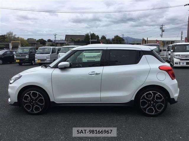 Suzuki SWIFT 2023-01 373439-26