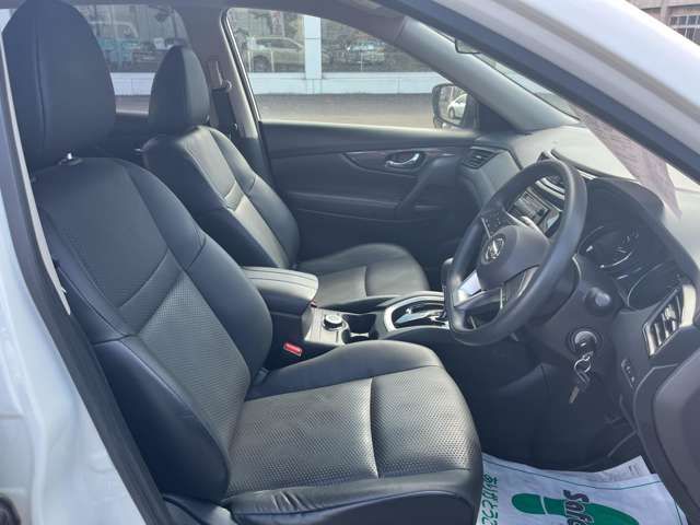 Nissan X-TRAIL 2018-01 7541-12