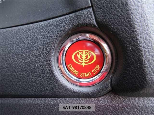 Toyota AURIS 2013-10 293267-3