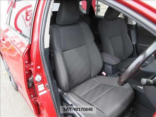 Toyota AURIS 2013-10 293267-18