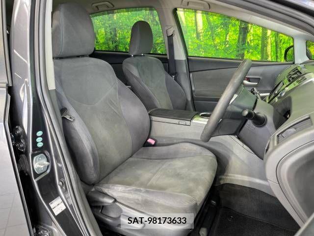 Toyota PRIUS ALPHA 2013-08 282500-8