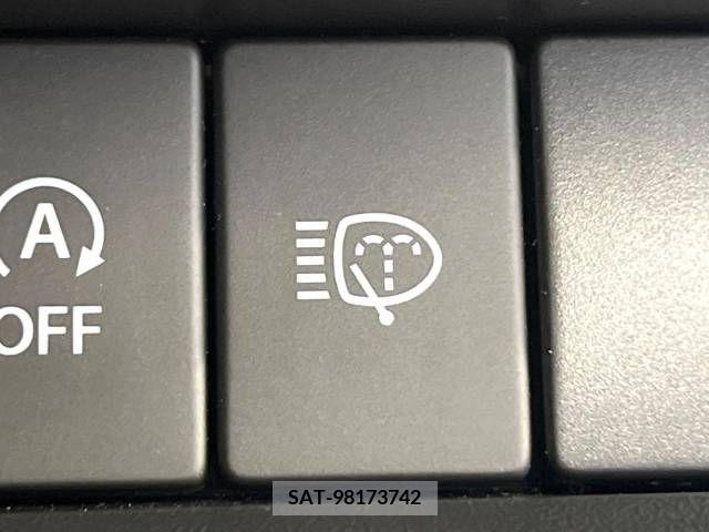 Suzuki JIMNY 2023-11 380659-4