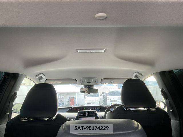 Toyota PRIUS 2020-10 330990-12
