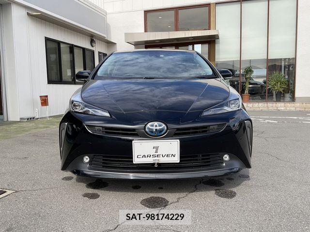 Toyota PRIUS 2020-10 330990-1