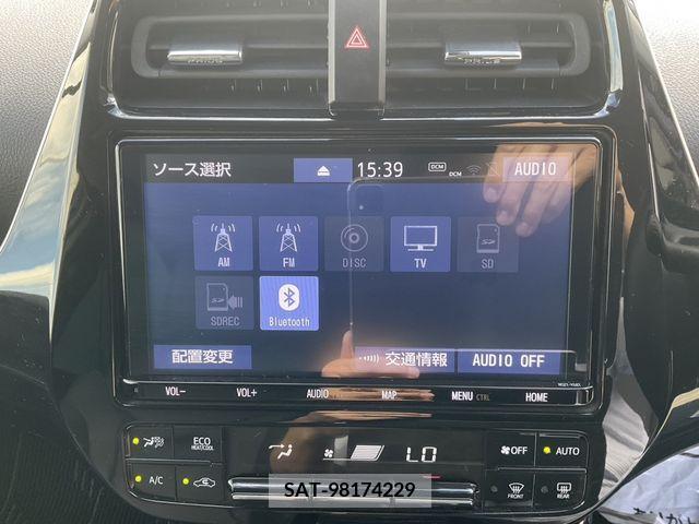 Toyota PRIUS 2020-10 330990-10