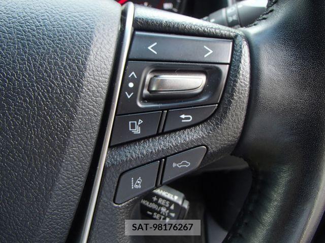 Toyota ALPHARD 2019-06 384461-15