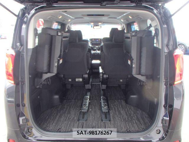 Toyota ALPHARD 2019-06 384461-12