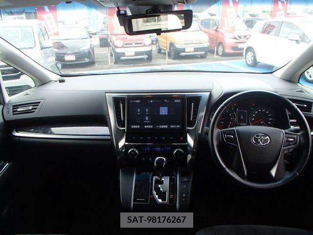 Toyota ALPHARD 2019-06 384461-2