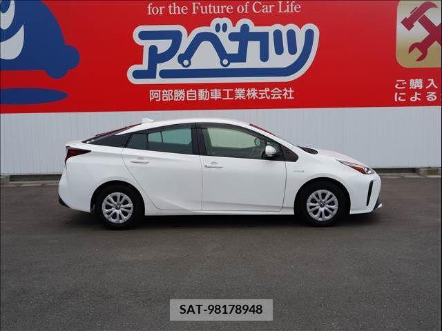 Toyota PRIUS 2020-05 366313-4