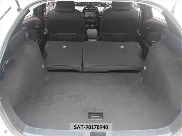 Toyota PRIUS 2020-05 366313-17