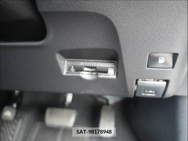 Toyota PRIUS 2020-05 366313-14