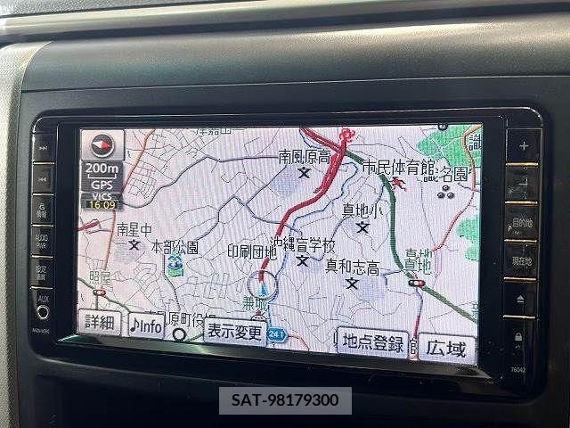 Toyota VELLFIRE 2009-07 338577-3