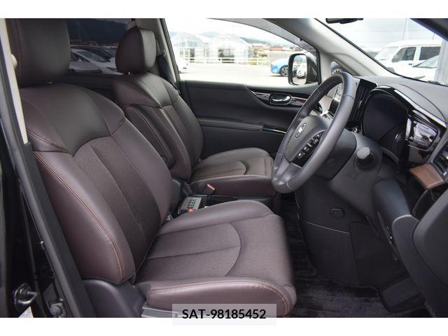 Nissan ELGRAND 2022-07 332776-13