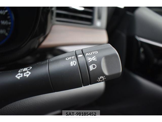 Nissan ELGRAND 2022-07 332776-10