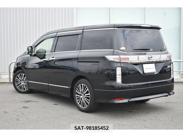 Nissan ELGRAND 2022-07 332776-23