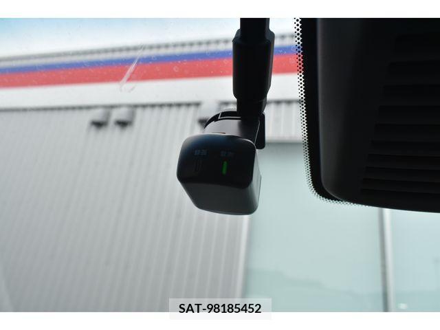 Nissan ELGRAND 2022-07 332776-4
