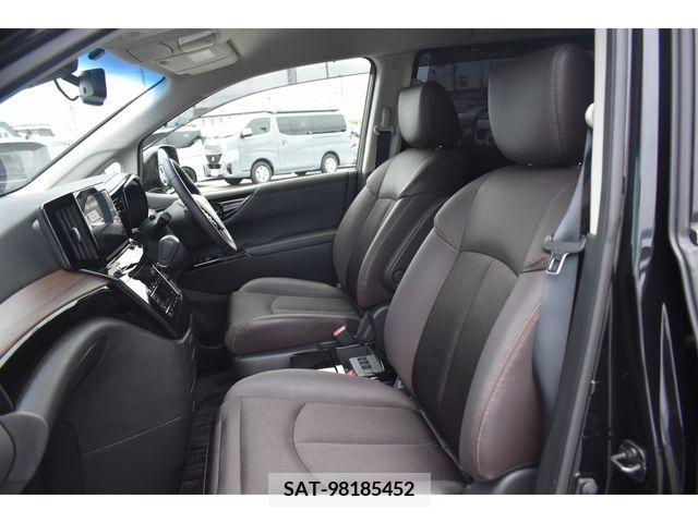 Nissan ELGRAND 2022-07 332776-14