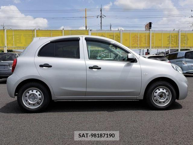 Nissan MARCH 2022-05 386409-10
