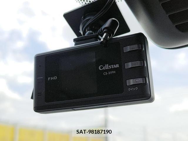 Nissan MARCH 2022-05 386409-19