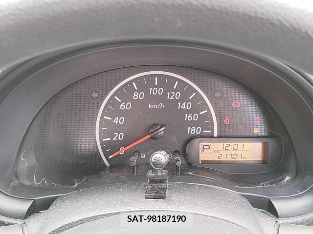 Nissan MARCH 2022-05 386409-28