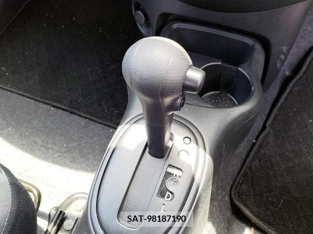 Nissan MARCH 2022-05 386409-14