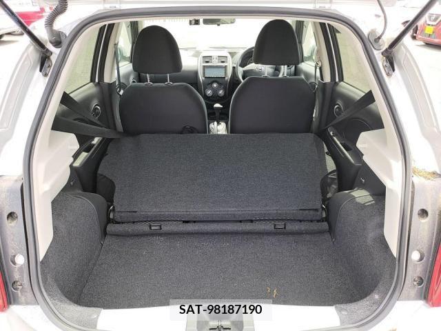 Nissan MARCH 2022-05 386409-25