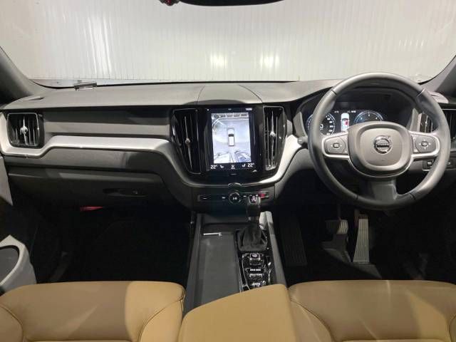 Volvo XC60 2018-05 185916-1