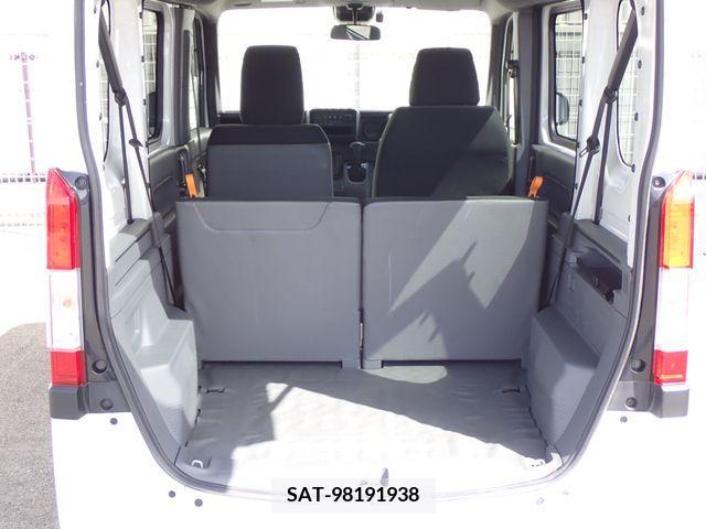 Honda N-VAN 2020-02 372548-14