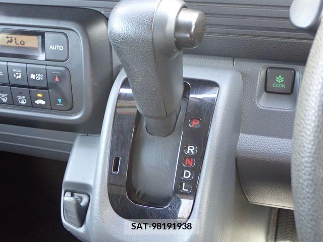 Honda N-VAN 2020-02 372548-11