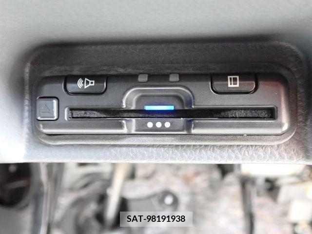 Honda N-VAN 2020-02 372548-21