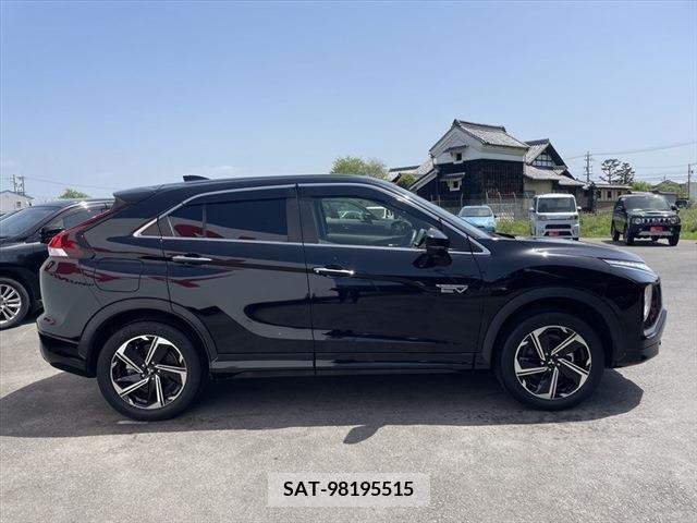 Mitsubishi ECLIPSE CROSS 2022-01 296781-3