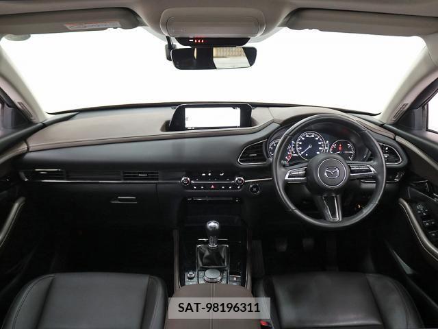 Mazda CX-30 2020-11 209349-12