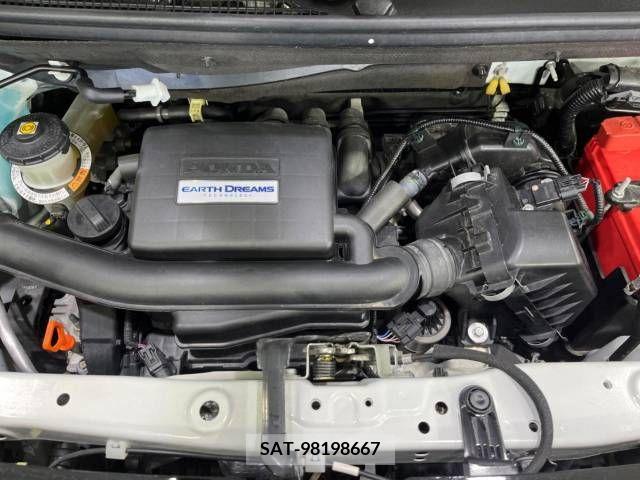 Honda N BOX CUSTOM 2018-10 341597-18