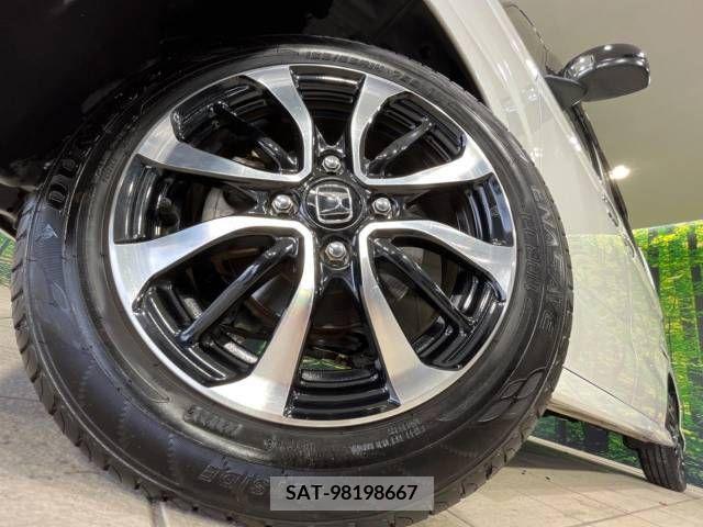 Honda N BOX CUSTOM 2018-10 341597-13