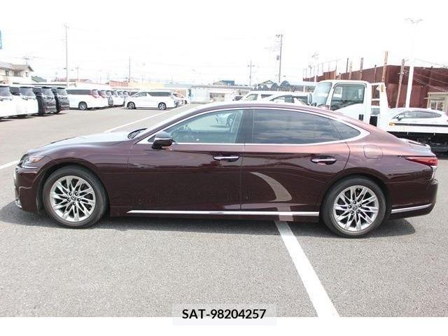 Lexus LS 2019-01 233362-5