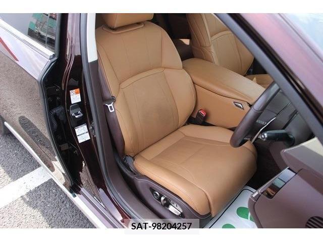 Lexus LS 2019-01 233362-13