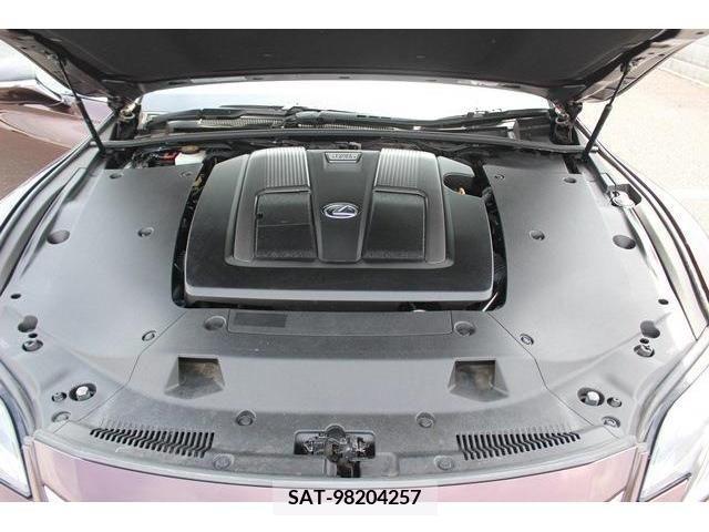 Lexus LS 2019-01 233362-18